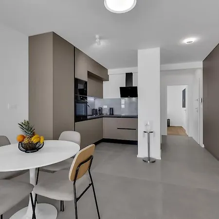 Appartement Lea - Makarska Exklusiv Tučepi