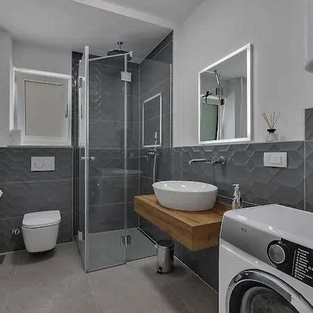 Appartement Lea - Makarska Exklusiv *